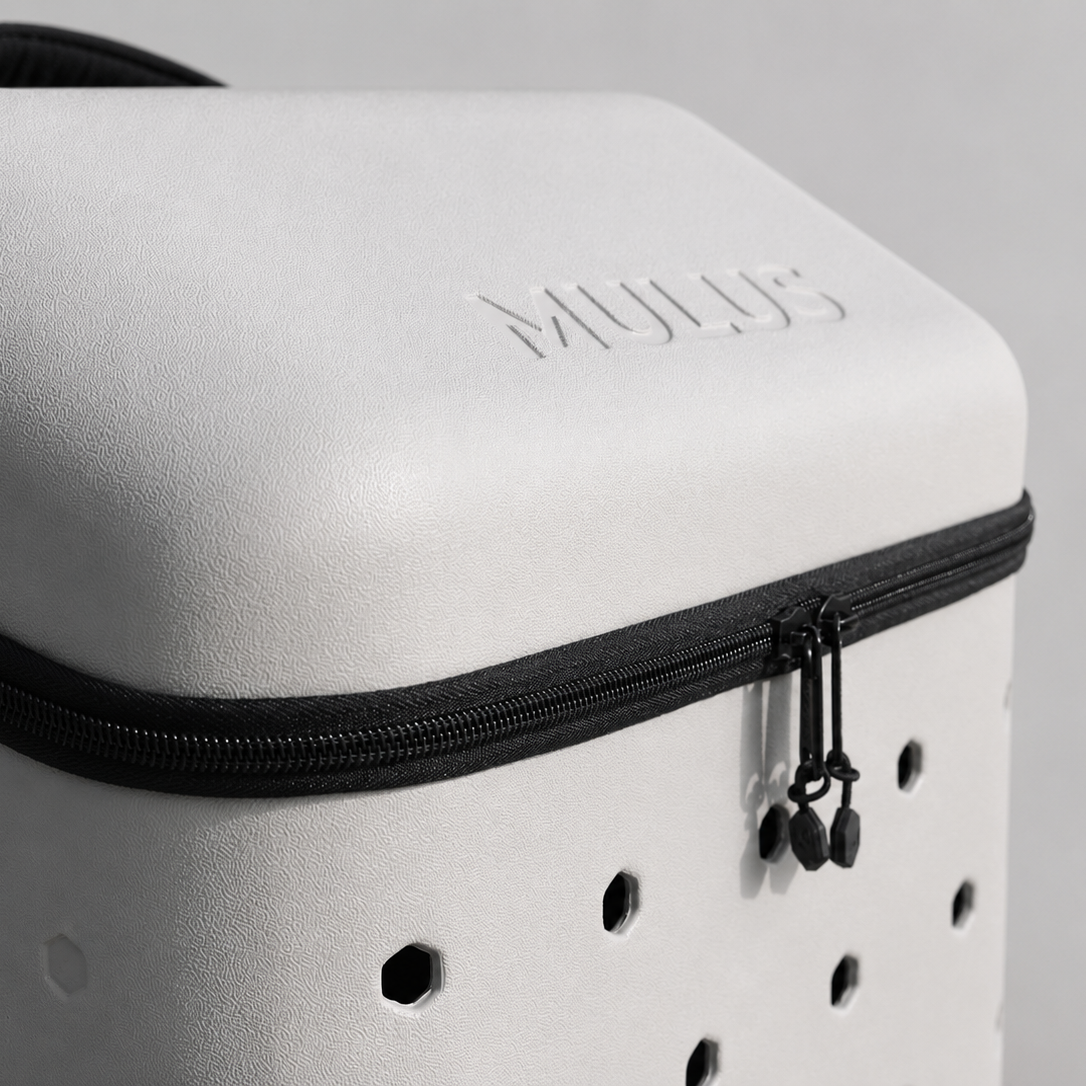 MULUS Roamer Ventilated Adventure Backpack – Ash Gray